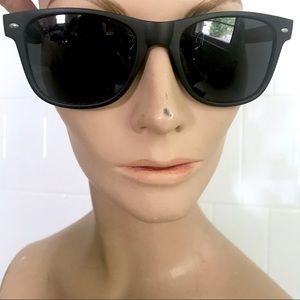 Twigs Collection unisex black wayfarer sunglasses